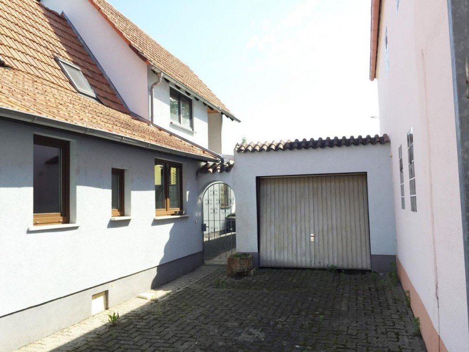 Hof Einfamilienhaus H�rdt