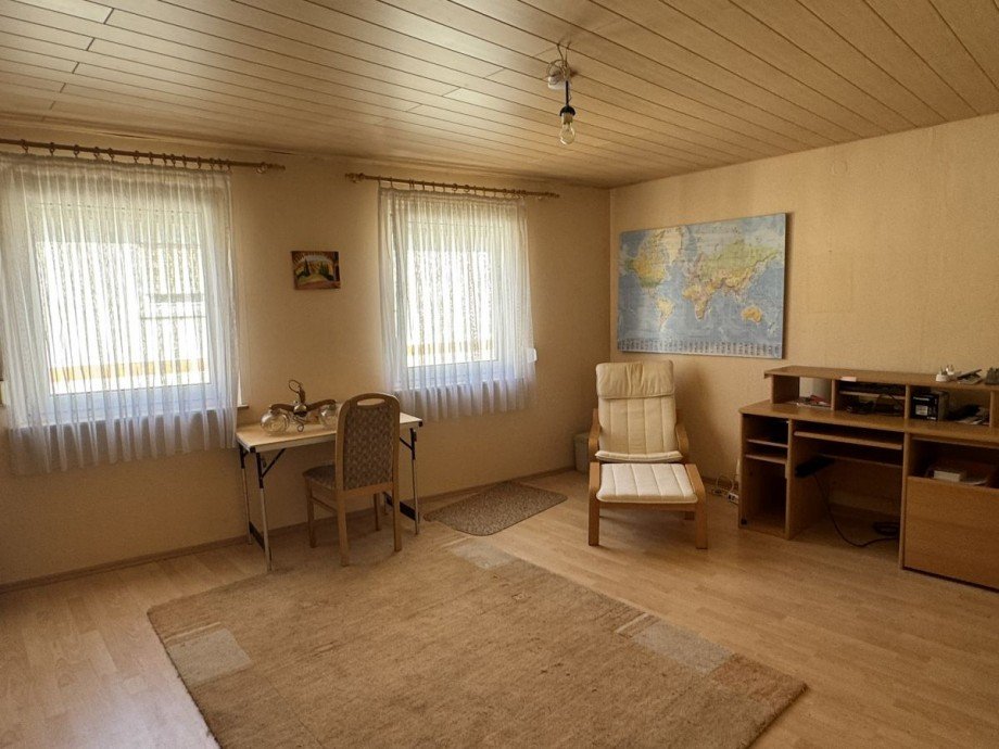 Zimmer 3 Einfamilienhaus R�lzheim