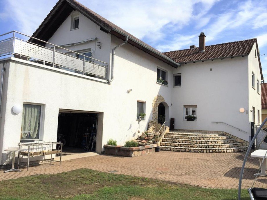Hausansicht Mehrfamilienhaus Westheim