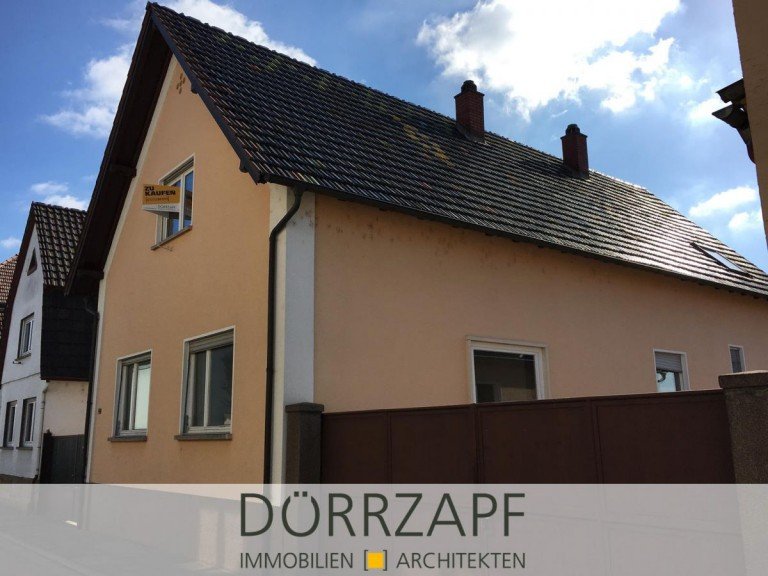 Titelbild R�lzheim Einfamilienhaus R�lzheim: Gro�es Einfamilienhaus mit Nebengeb�ude