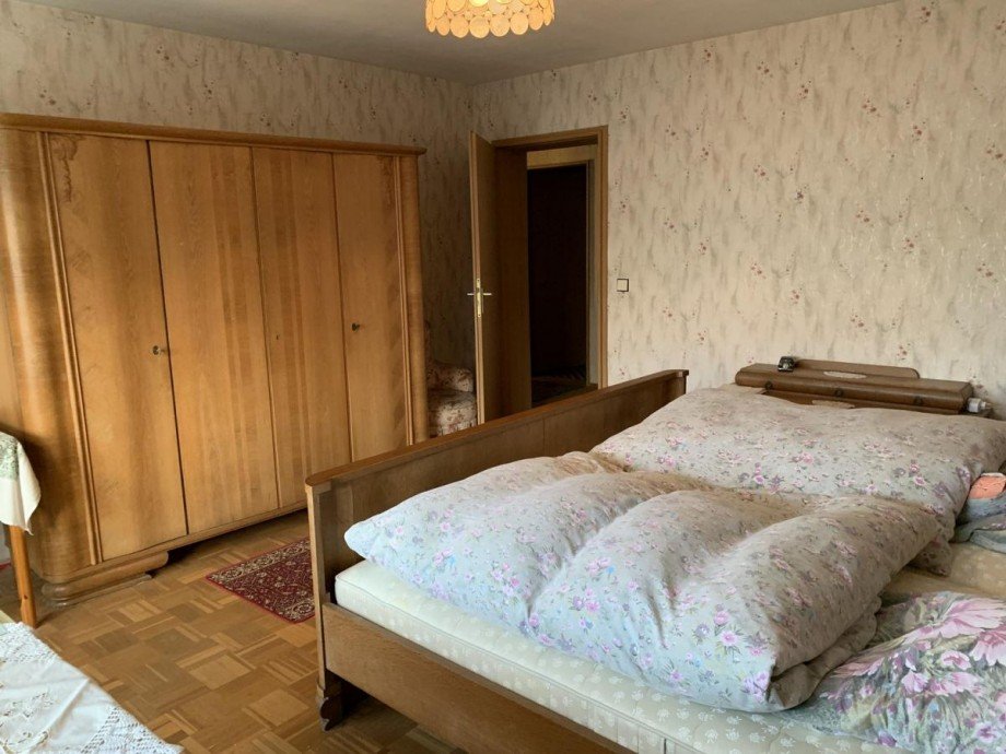 Schlafzimmer 2 Einfamilienhaus Bellheim