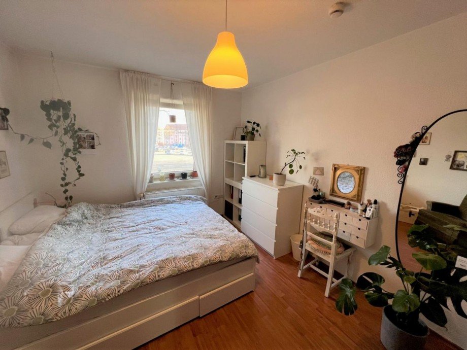 Whg. OG rechts - Zimmer 3 Etagenwohnung Landau