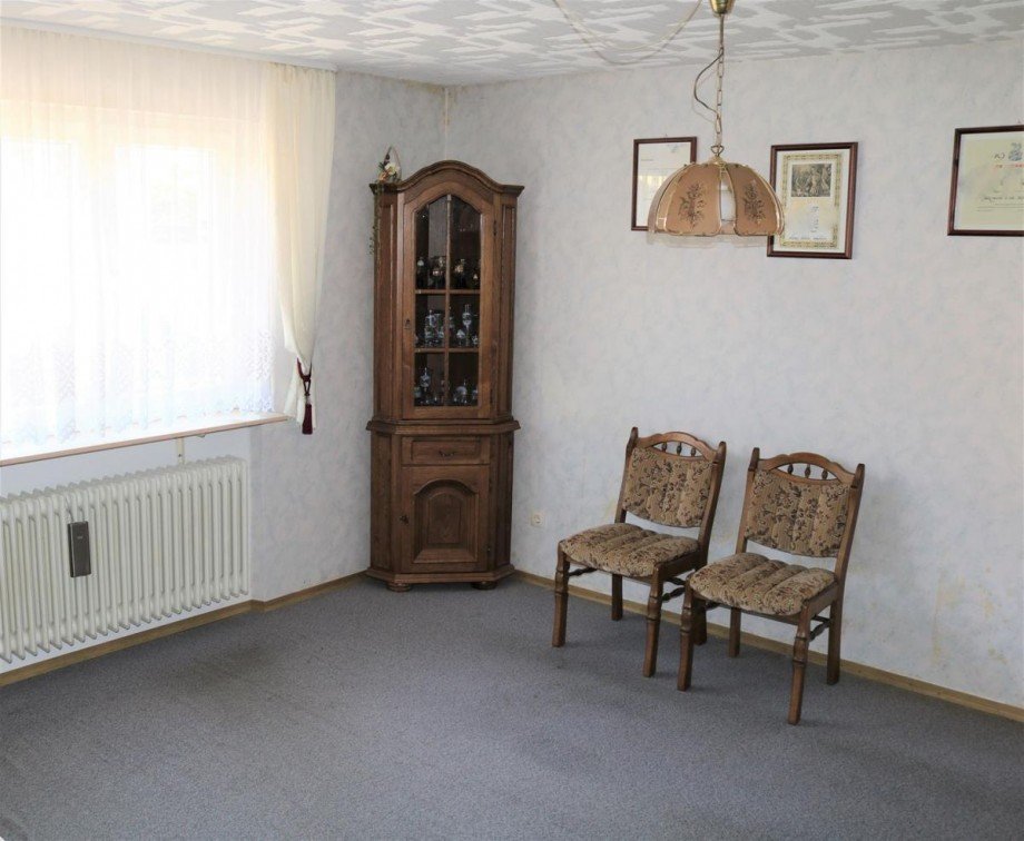 Zimmer EG Einfamilienhaus R�lzheim