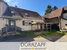 Hauptbild Handwerkerhaus mit weiterem Ausbaupotential, Scheune und Garten
