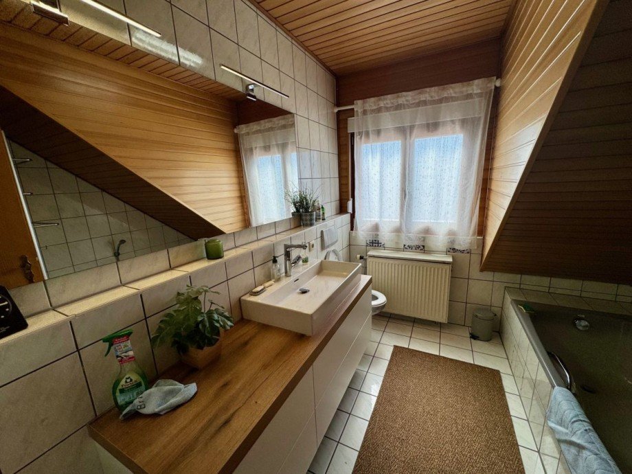 Badezimmer Doppelhaush�lfte Bellheim