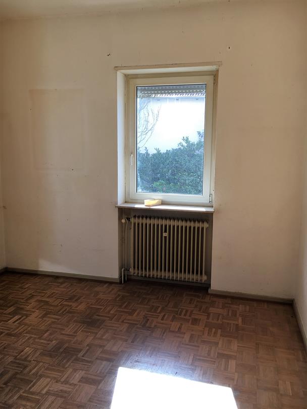 Zimmer EG Einfamilienhaus R�lzheim