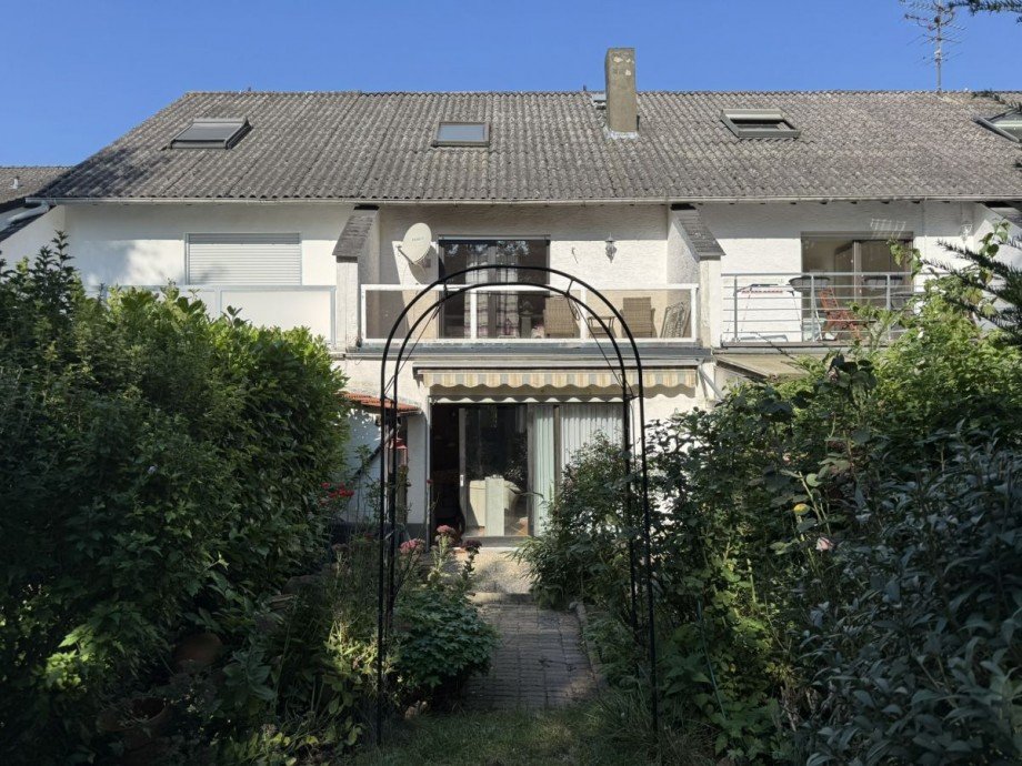 11 Reihenmittelhaus Klein-Winternheim