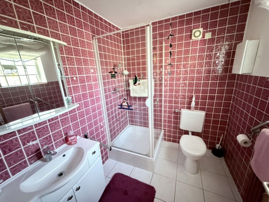 OG: Badezimmer Haus Bellheim