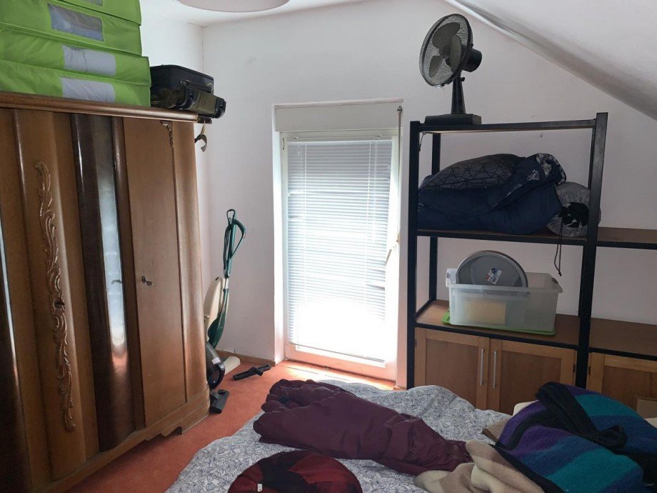 Schlafzimmer 1 Einfamilienhaus Bellheim