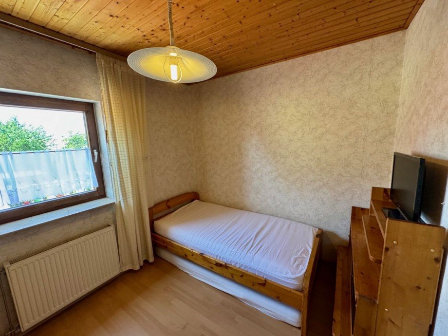 Kind 2 Doppelhaush�lfte Bellheim