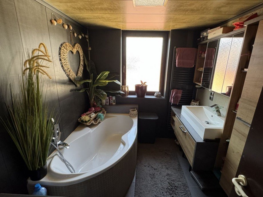 Badezimmer OG Einfamilienhaus Bellheim