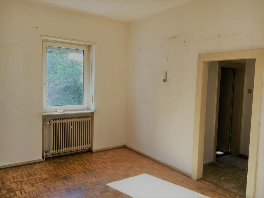 Zimmer EG Einfamilienhaus R�lzheim
