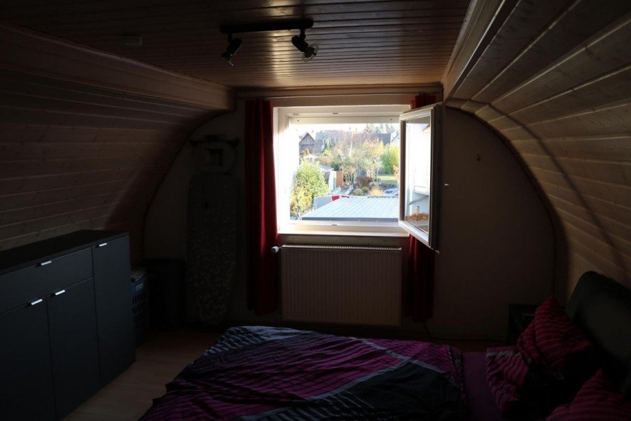 DG Schlafzimmer Einfamilienhaus R�lzheim