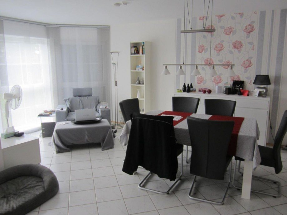 Wohnen/Essen Mehrfamilienhaus Kuhardt