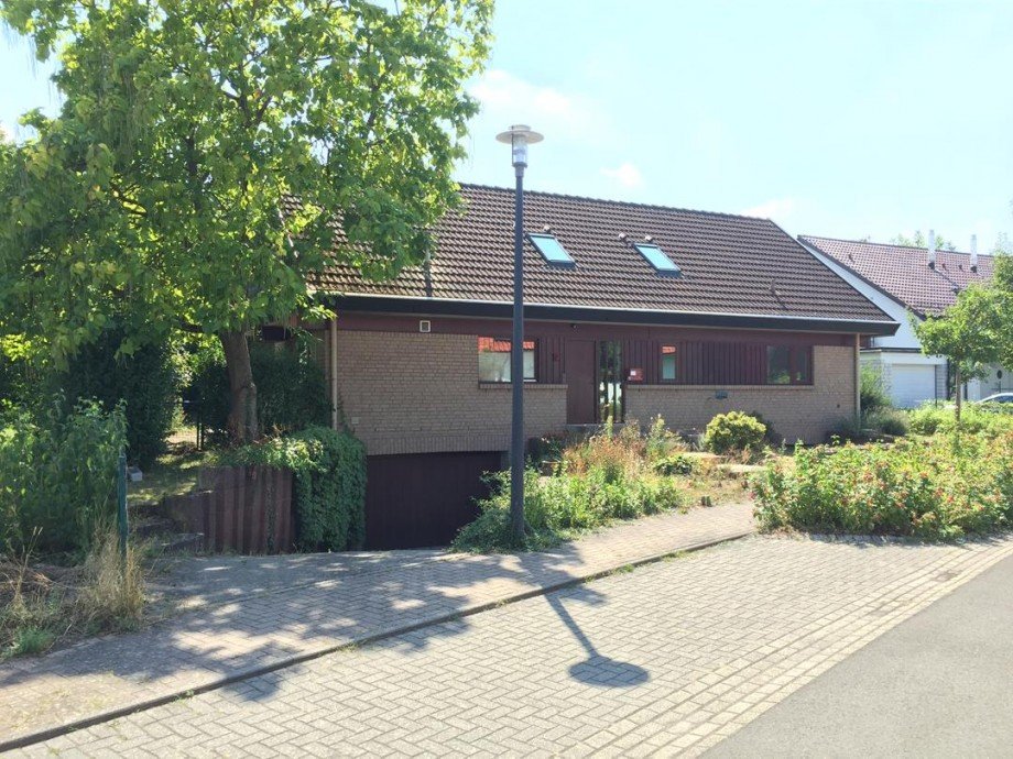 Hausansicht Einfamilienhaus Billigheim-Ingenheim