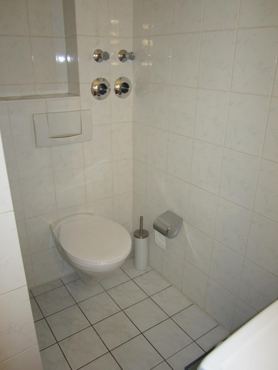 WC Souterrainwohnung Landau