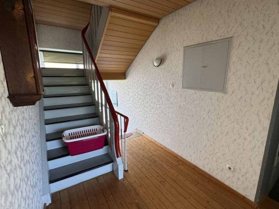 Treppenaufgang zum DG Haus Bellheim