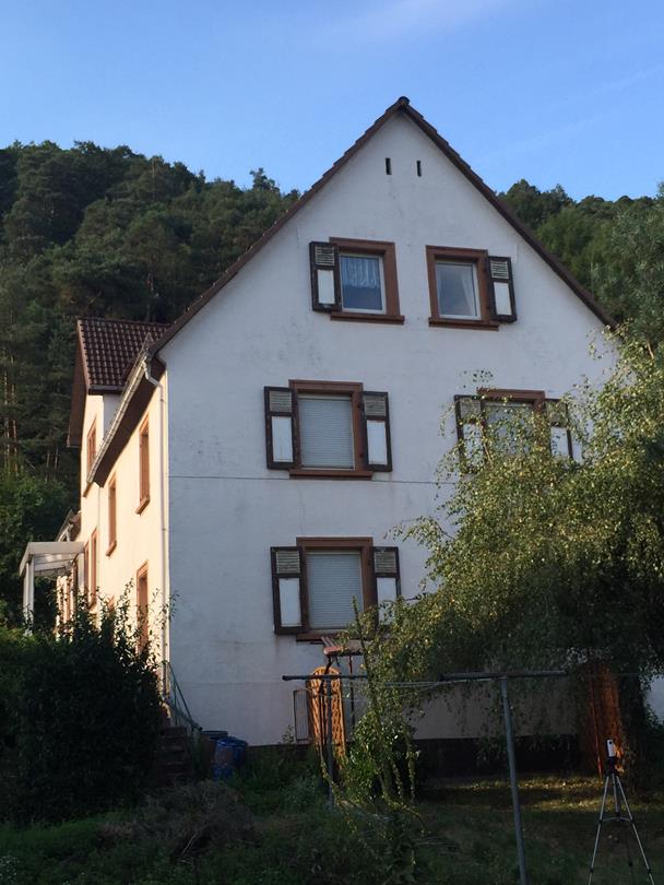 Hausansicht Mehrfamilienhaus Wilgartswiesen