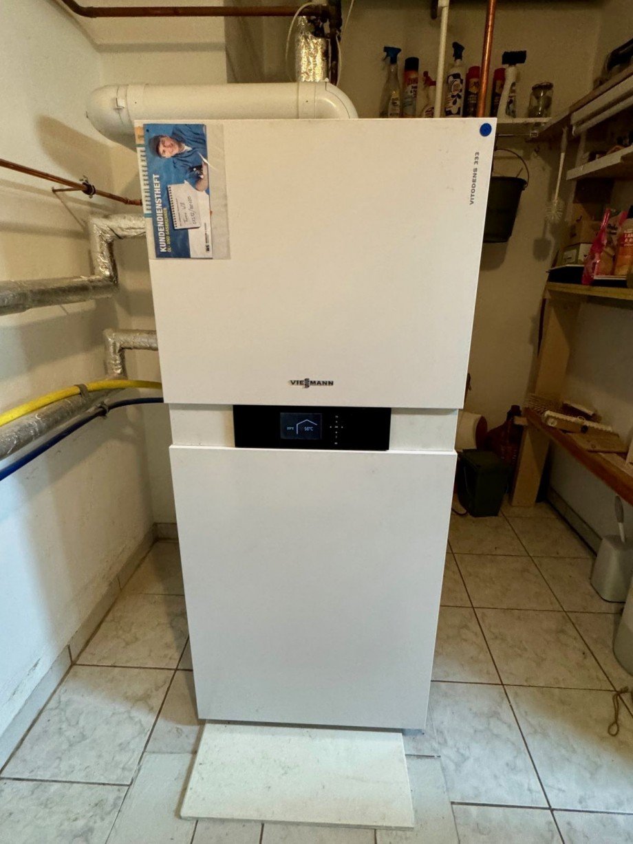 Gasbrennwert-Heizung Doppelhaush�lfte Bellheim