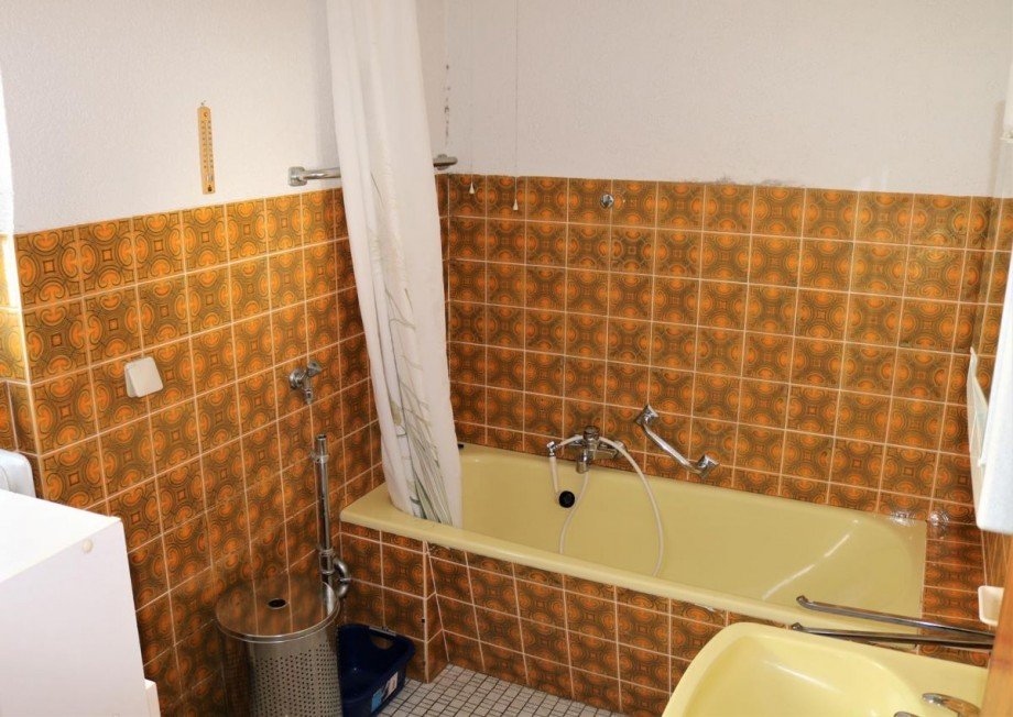 Badezimmer EG Einfamilienhaus R�lzheim