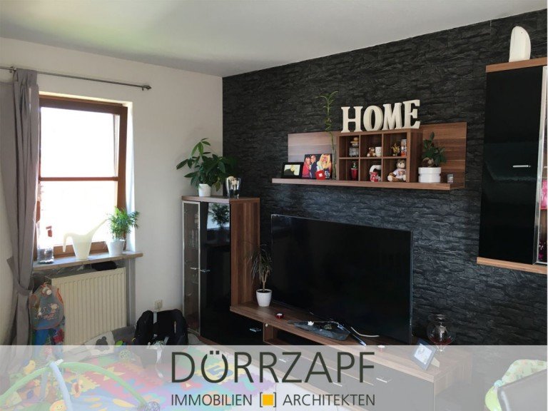 Titelbild R�lzheim Dachgeschosswohnung R�lzheim: Freundliche Dachgeschosswohnung in sehr gutem Zustand