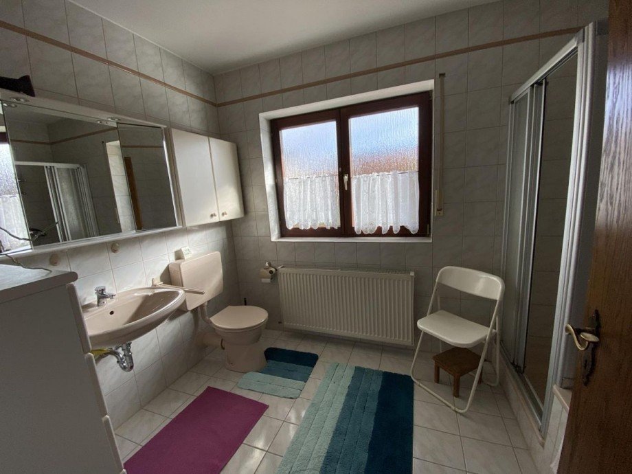 8. Bad OG 2 (Copy) Reihenmittelhaus Landau
