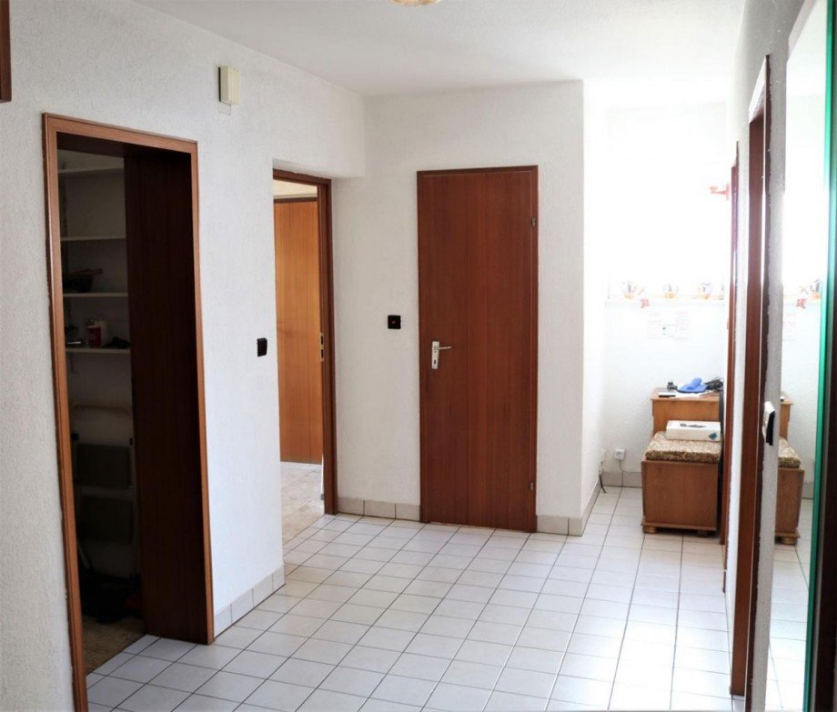 Flur EG Einfamilienhaus R�lzheim