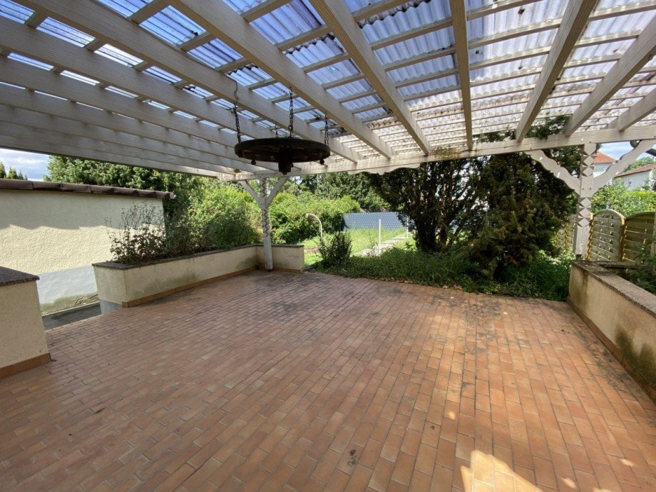 �berdachte Terrasse Einfamilienhaus R�lzheim