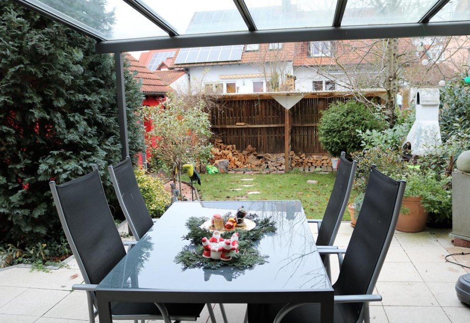 Blick in den Garten Doppelhaush�lfte Bellheim