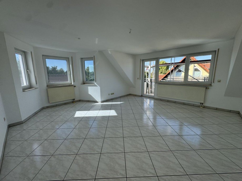 Wohnzimmer Dachgeschosswohnung Bellheim