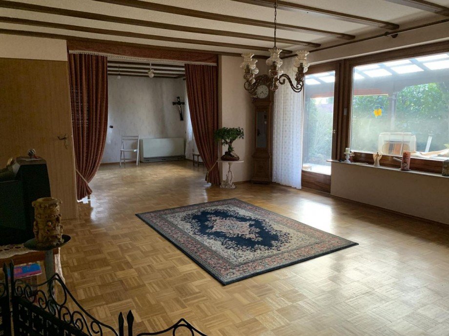 Wohnzimmer und Esszimmer Einfamilienhaus Bellheim