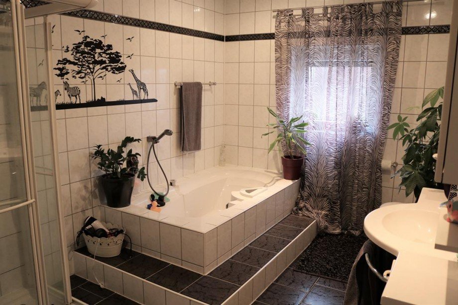 Badezimmer Doppelhaush�lfte Bellheim
