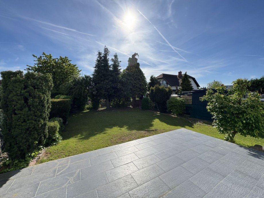 Aussicht von der Terrasse Doppelhaush�lfte Bellheim