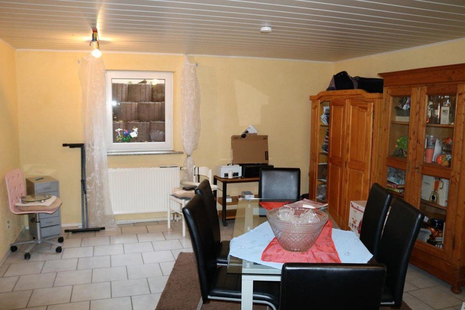 Kellerraum Doppelhaush�lfte Bellheim